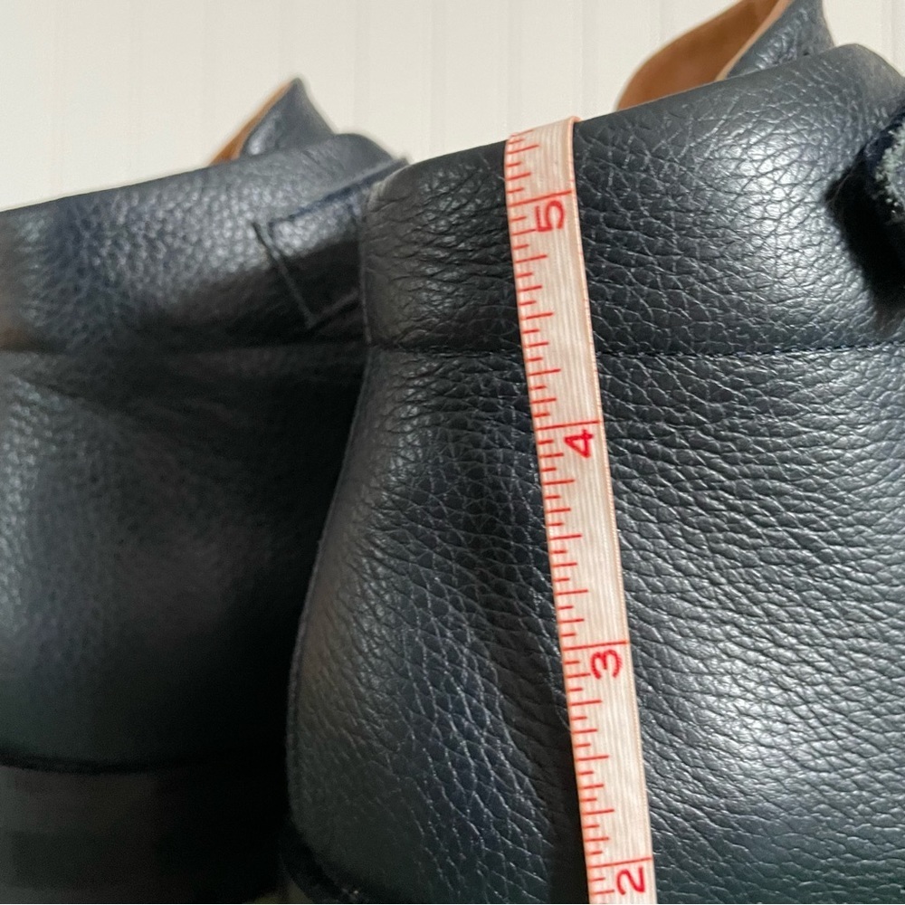 NWT Anthropologie/Naguisa LESTE Lug Sole Ankle Boots in Pebbled Navy *Spain* - Picture 8 of 14